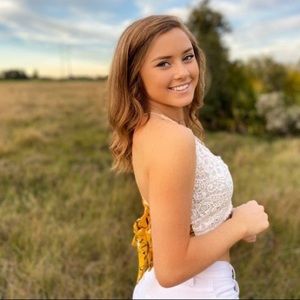 Meet your Posher, Kelli